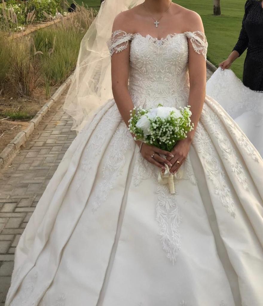 WEDDING DRESS FOR SALE