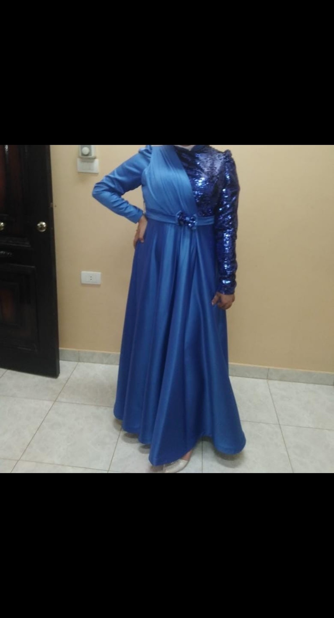 فساتين سواريه للبيع