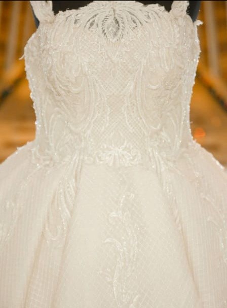 FANSY WEDDING DRESS