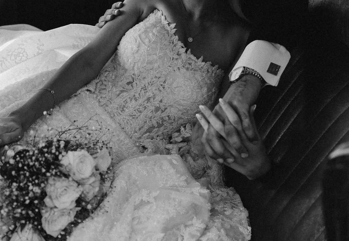 BRIDAL EMBROIDED MERMAID GOWN WITH EXTENSION AND VEIL